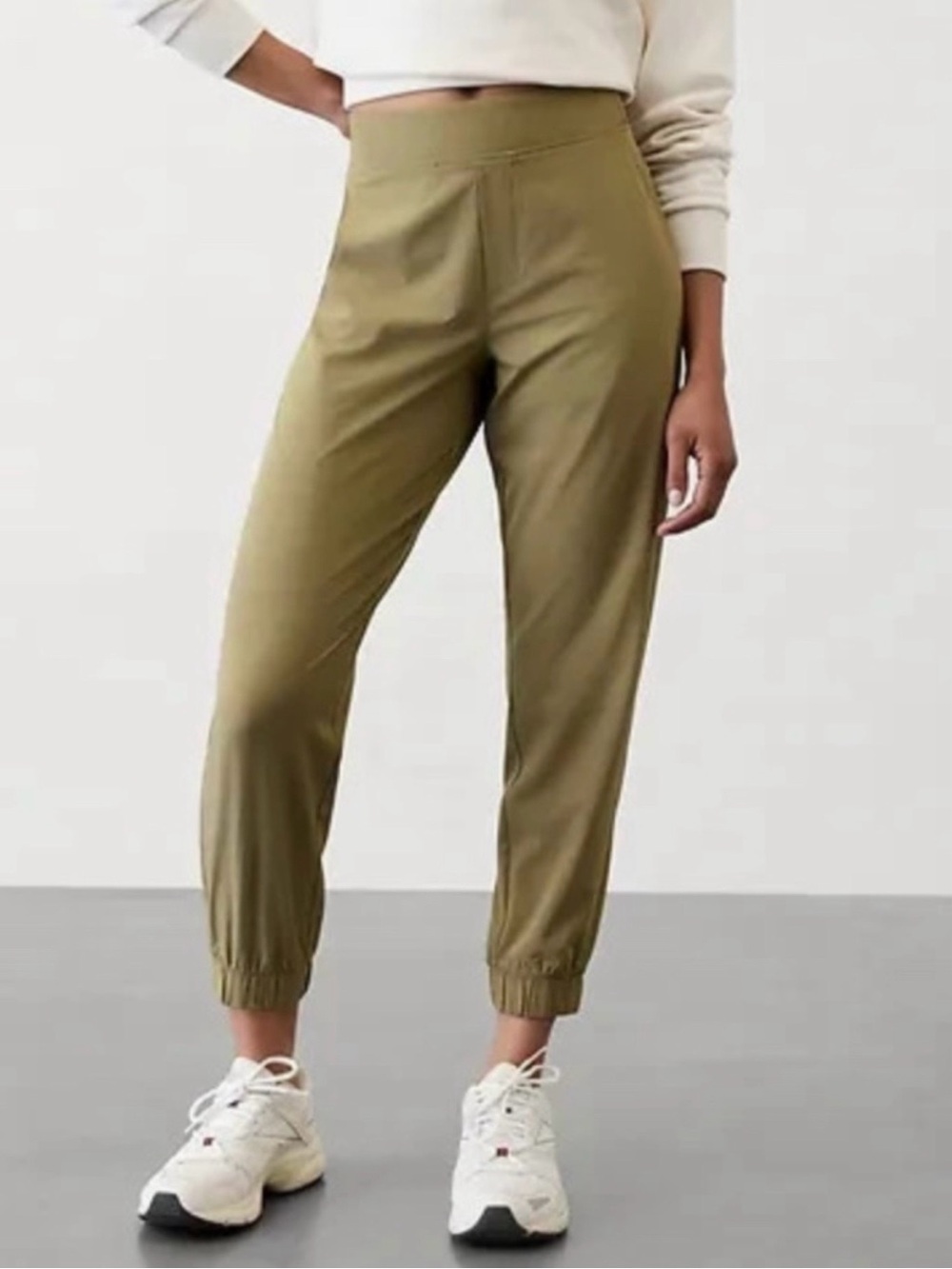 NWT Athleta Brooklyn Jogger Olive Branch
